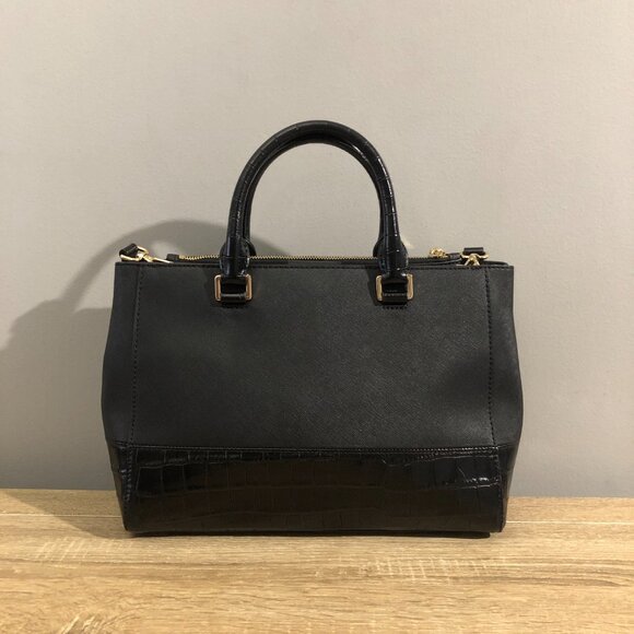 Michael Kors Kellen Black Embossed Leather Medium Satchel Luggage Handbag - Picture 5 of 16